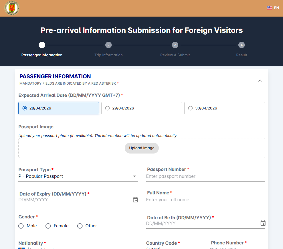 Offizielles Formular der Vietnam Digital Arrival Card mit Eingabefeldern für Reisepassdaten und Einreisedatum